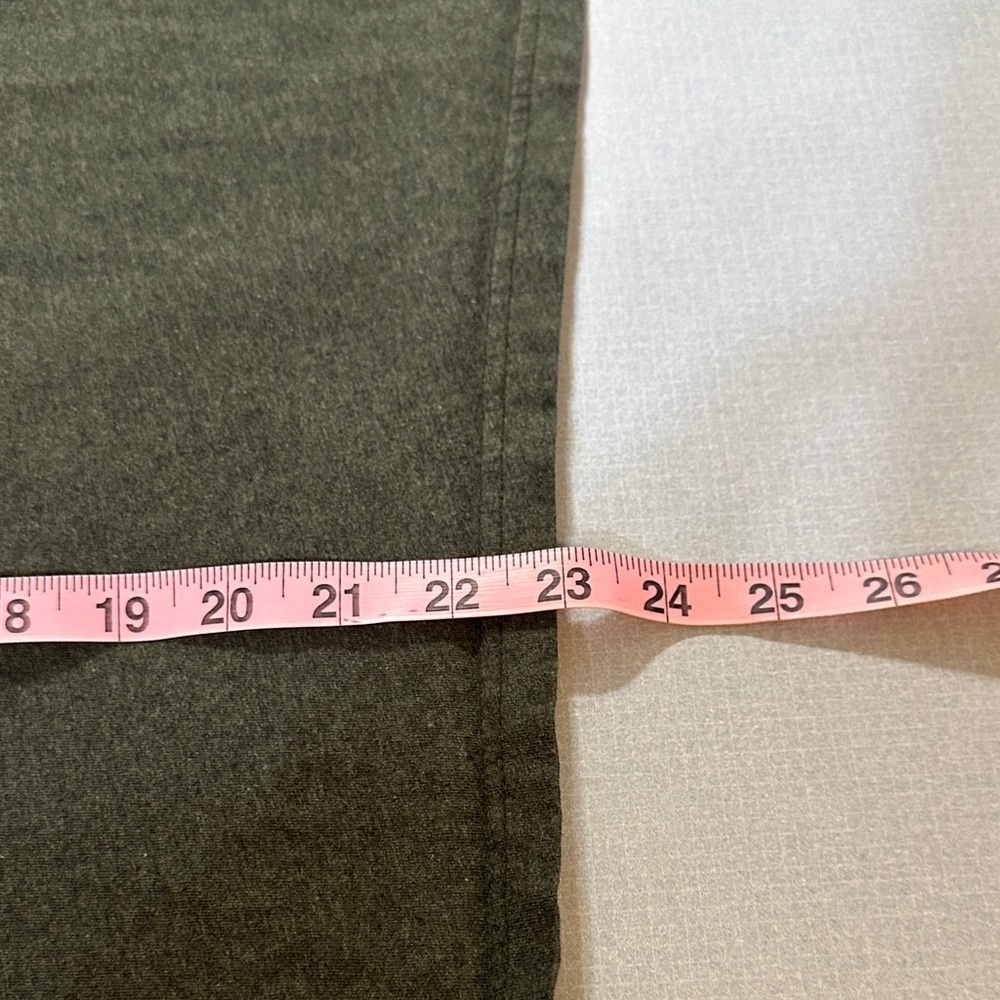 J. Nautica Men's Forest Green Short Sleeve Tee - Picture 4 of 5